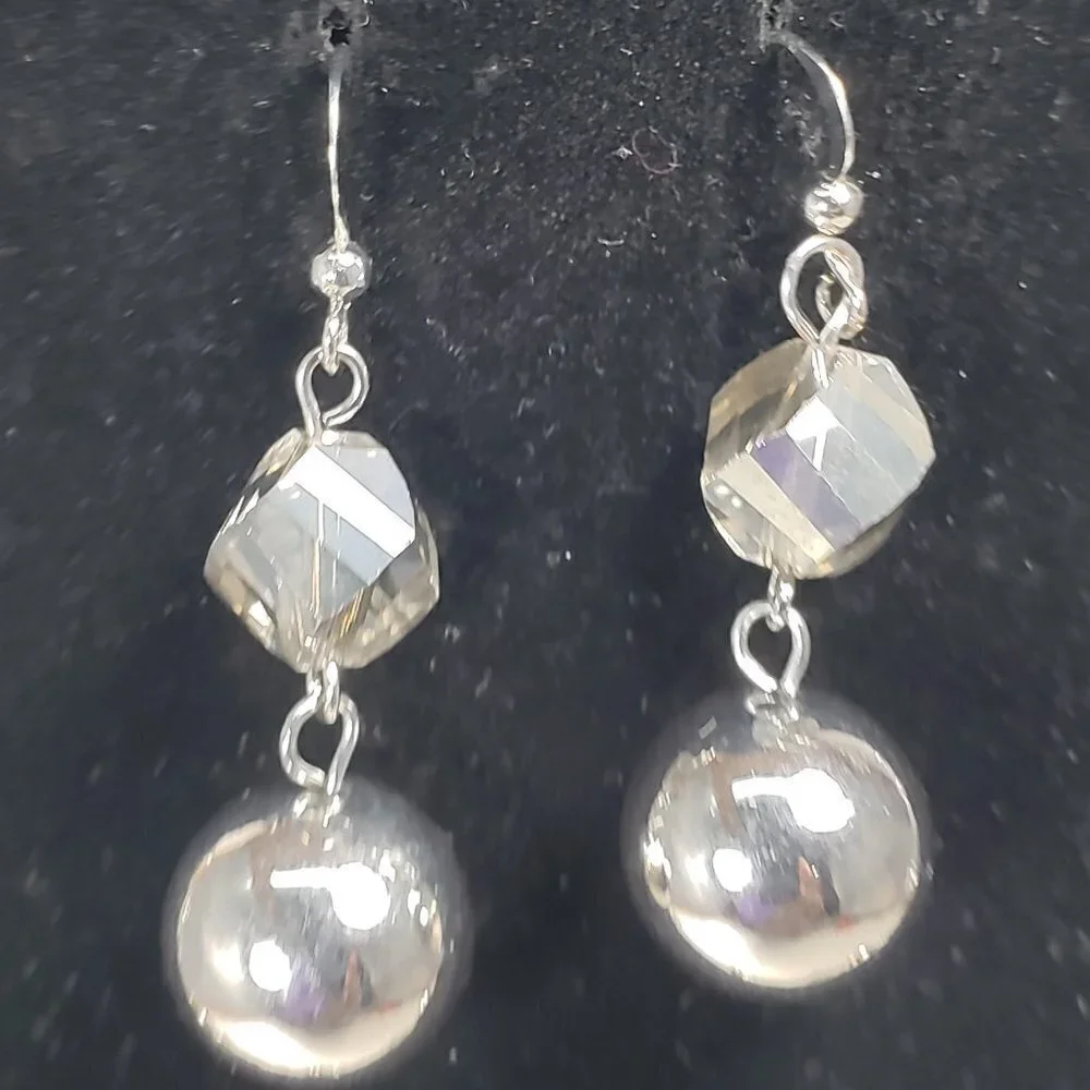Layered Shimmering Silver-tone Crystal Ball Beaded Necklace & Matching Earrings